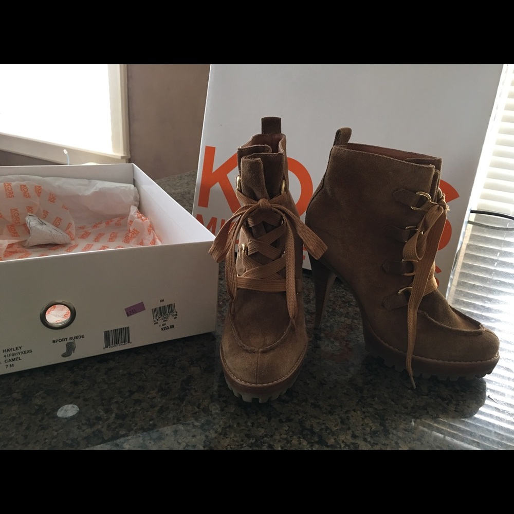 Michael Kors Suede Tan, Lace Up, Rugged Sole Boots