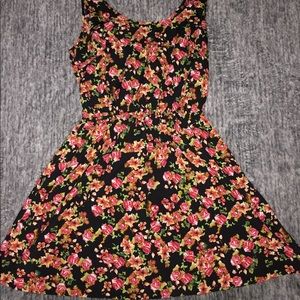 Flowy flower print skater dress