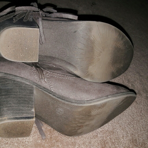 ankle boots - Picture 3 of 5