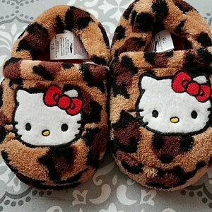 Hello Kitty Toddler Girls Slippers + free pair