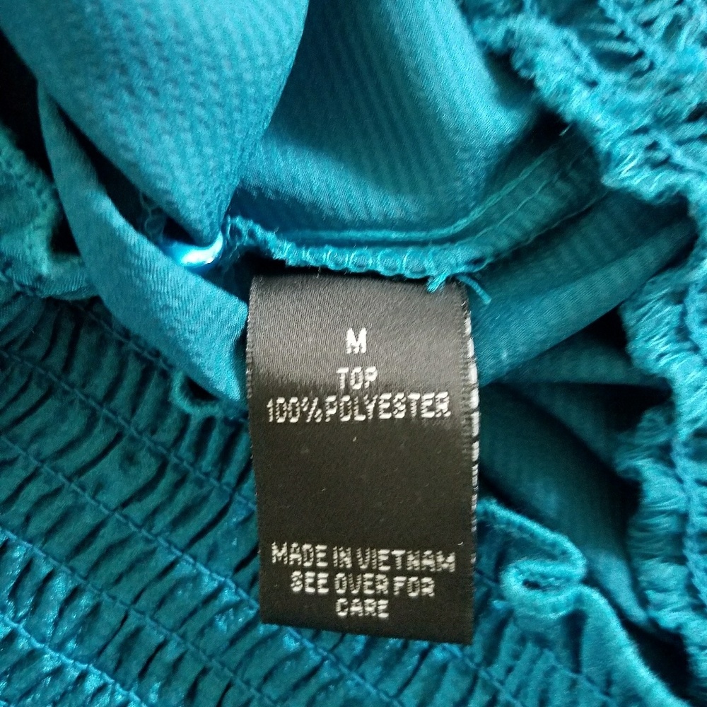 Pretty Ruffle Shirt - Picture 5 of 6