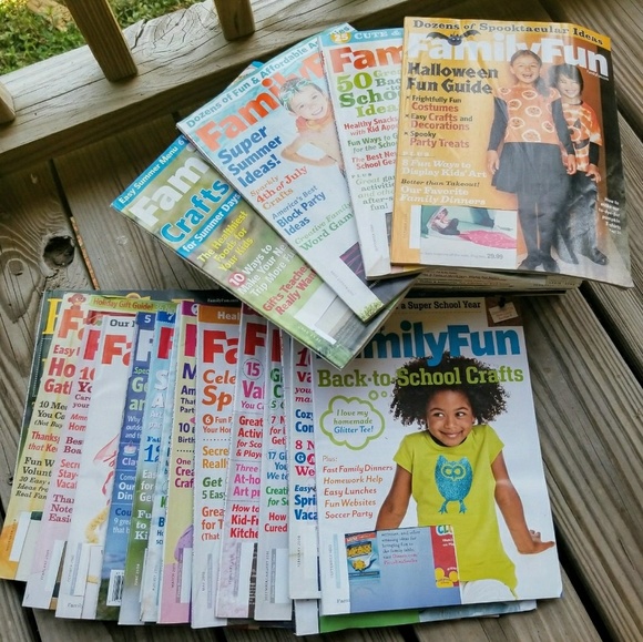 Family Fun Magazine BUNDLE Various Issues - Picture 1 of 2
