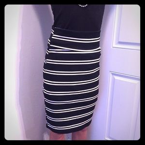 LuLaRoe Pencil Skirt