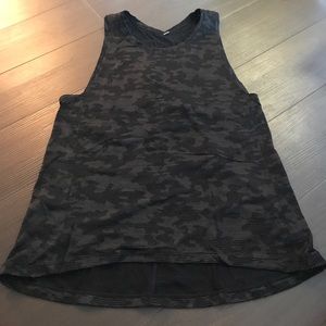 Lululemon camp tank size 8 no tags