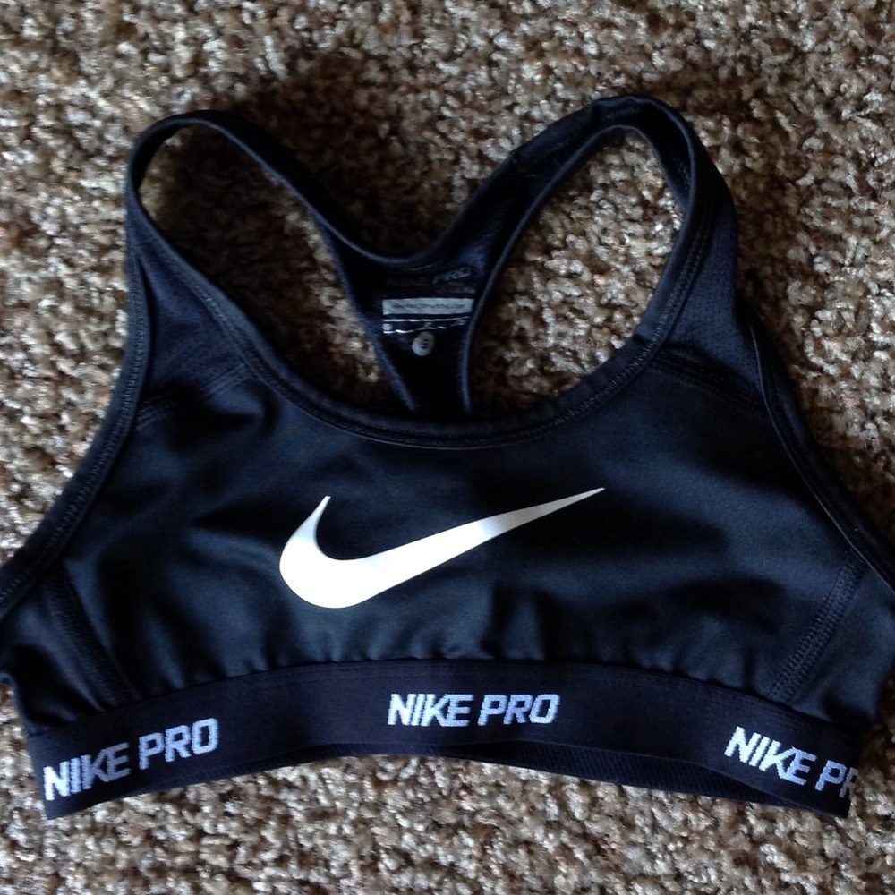 Nike sports bra