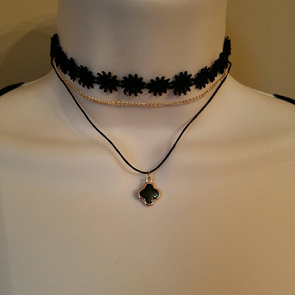 New Lovely Layered Choker