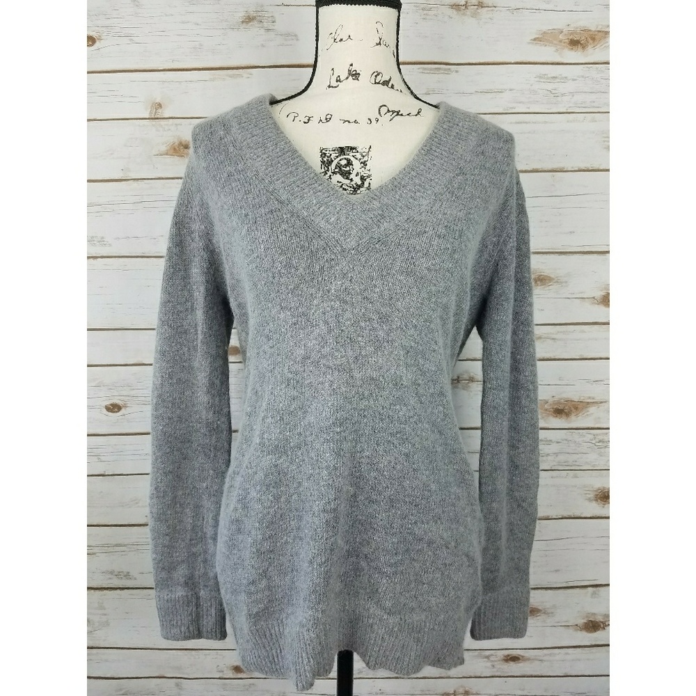 NWT Zara Knit V Neck Sweater Angora Blend
