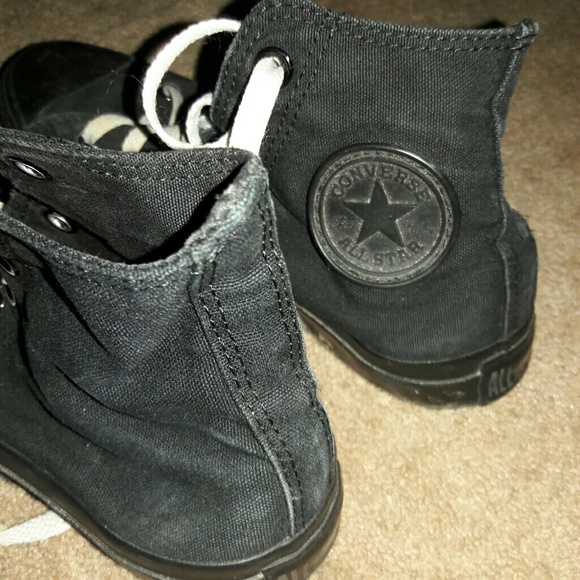 black converse hightops - Picture 4 of 4