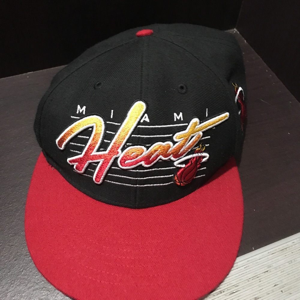Miami heat hat