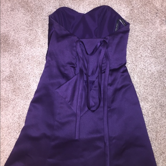 Gorgeous purple floor length gown with corset back - Picture 3 of 3