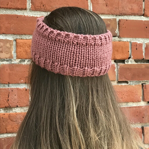 ❤5/$25❤ Mauve knitted bow head wrap - Picture 3 of 4