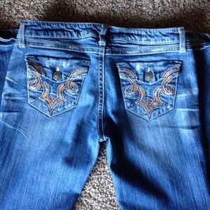Rock 47 by Wrangler size 5