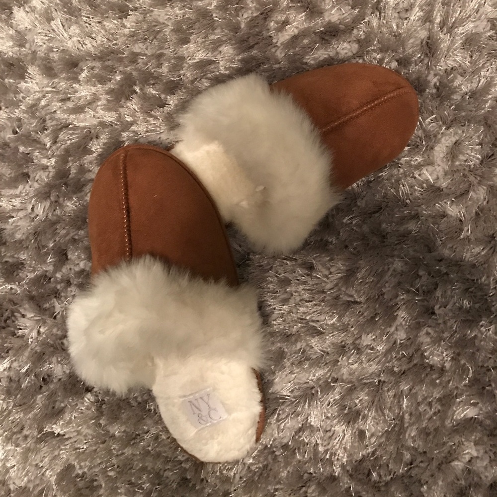 NY&C Slippers Size 7-8 (run a tad small)