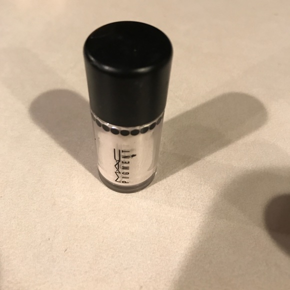Mac pigment glitter sold individually - Picture 2 of 4