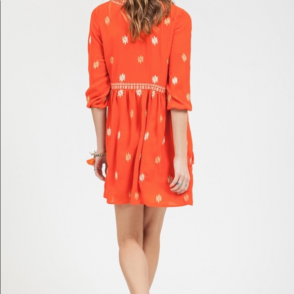 BLUPEPPER sunflower v-neck dress with belt - Picture 5 of 6