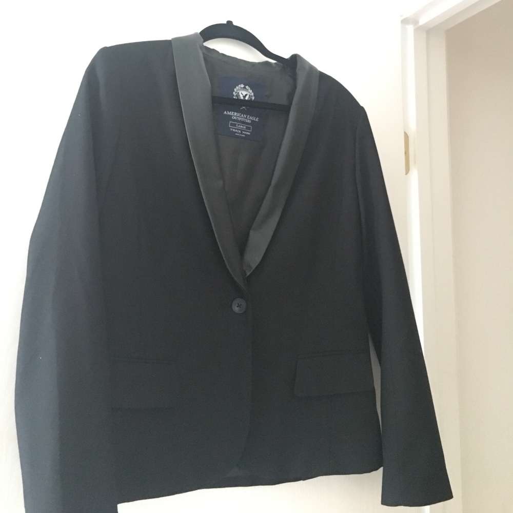 American Eagle Outfitters black blazer L