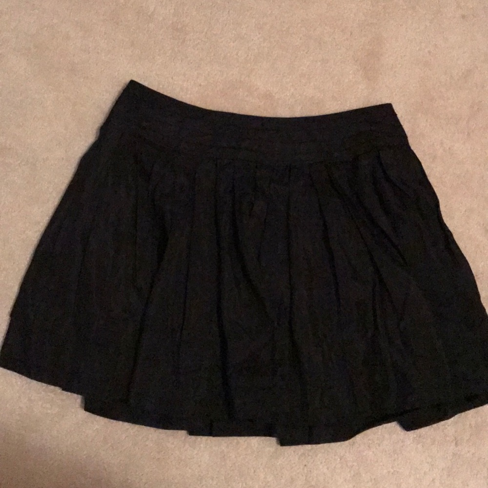 Black A-line Bebe skirt