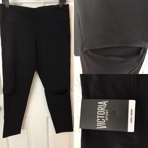 Black split knee yoga pants