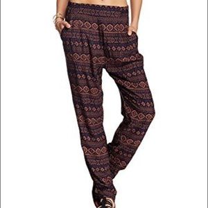 Bcbgmaxazria jogger pants