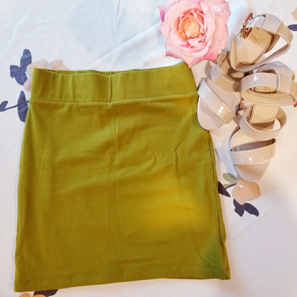 Trendy Pencil Skirt