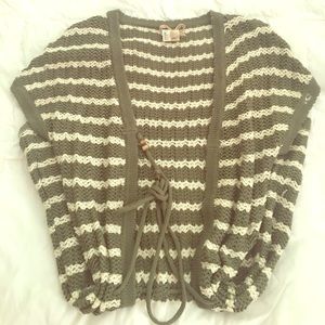 Long Short sleeve cardigan