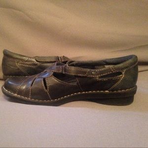 Clarks Bendables 39335 Closed Toe Sandals Sz 6.5