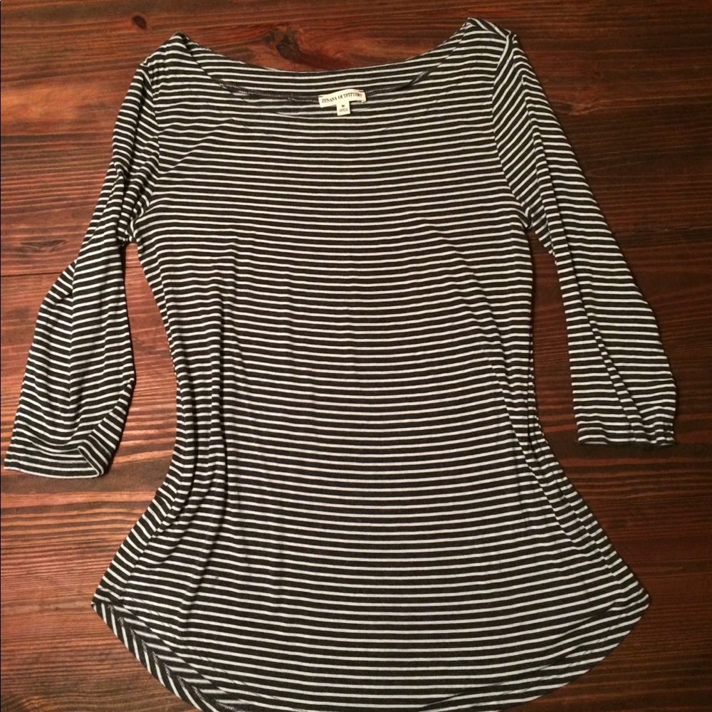 Black and white striped tee