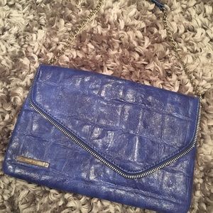 Blue clutch