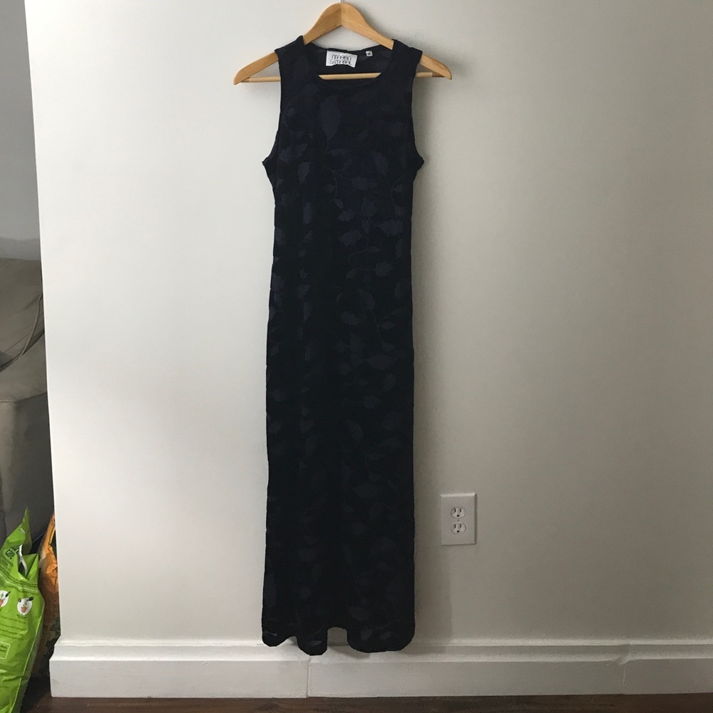 [$6] 🖤 Sheer Leaf Velvet Dress