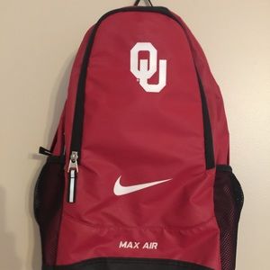 University of Oklahoma Nike max air backpack