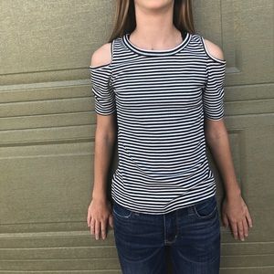 Off the shoulder striped half sleeve shirt