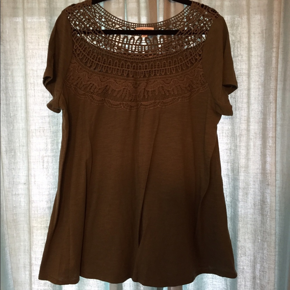 Olive green Liz Lange maternity shirt, size XL