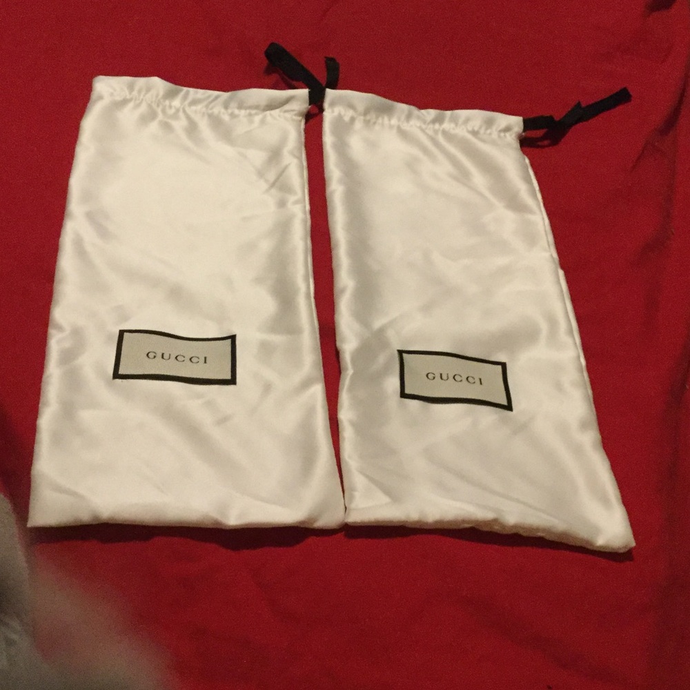 Gucci dust bag for shoes