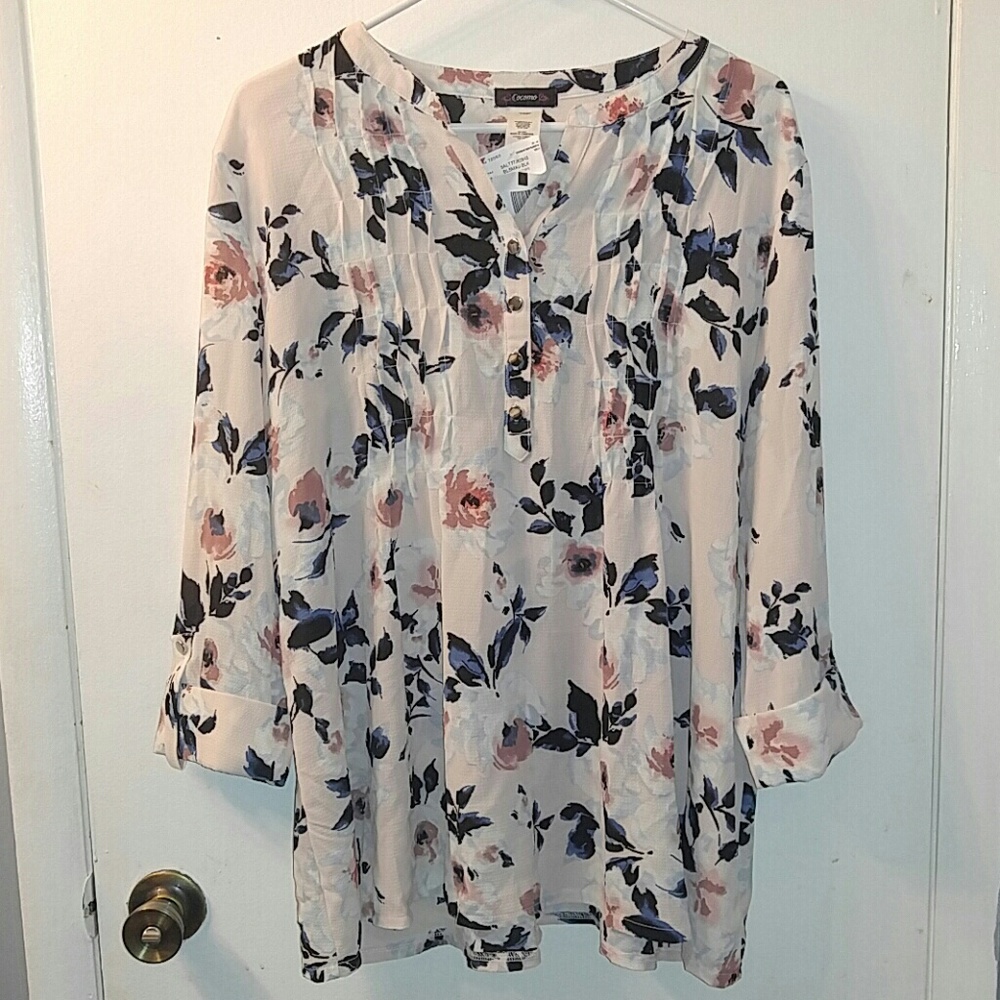 Women's pleated blouse