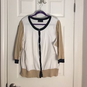 Three quarter sleeved color block cardigan