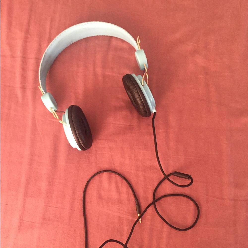 Free with purchase! 🎧