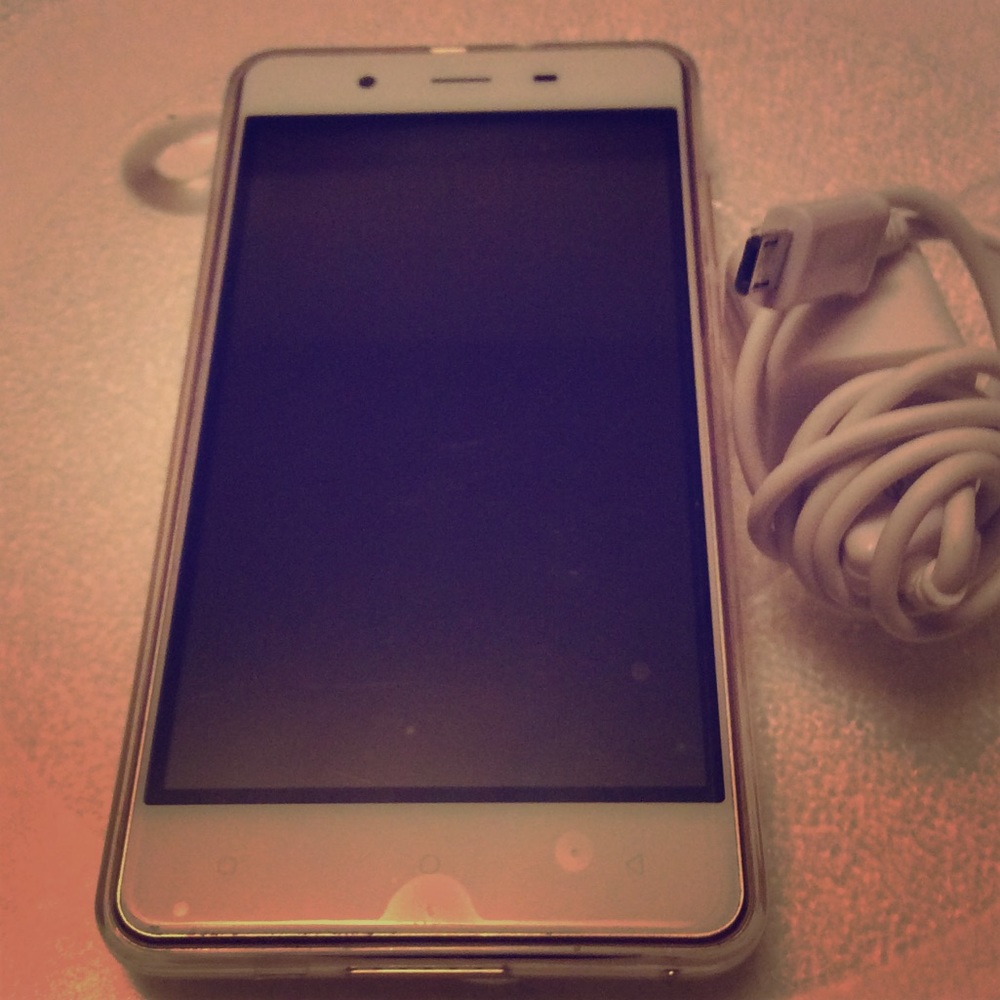 Unlocked cell phone