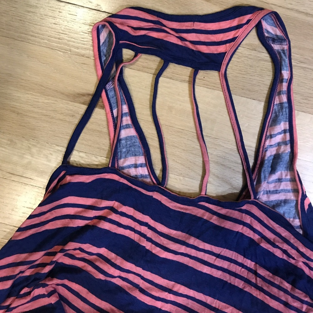 Tank top - Picture 3 of 4