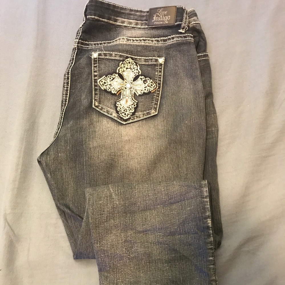 Love Indigo Capri Jeans