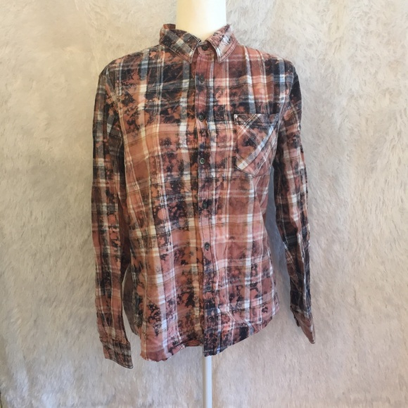 PacSun Tops - EUC PACSUN Distressed Plaid Button Down Blouse