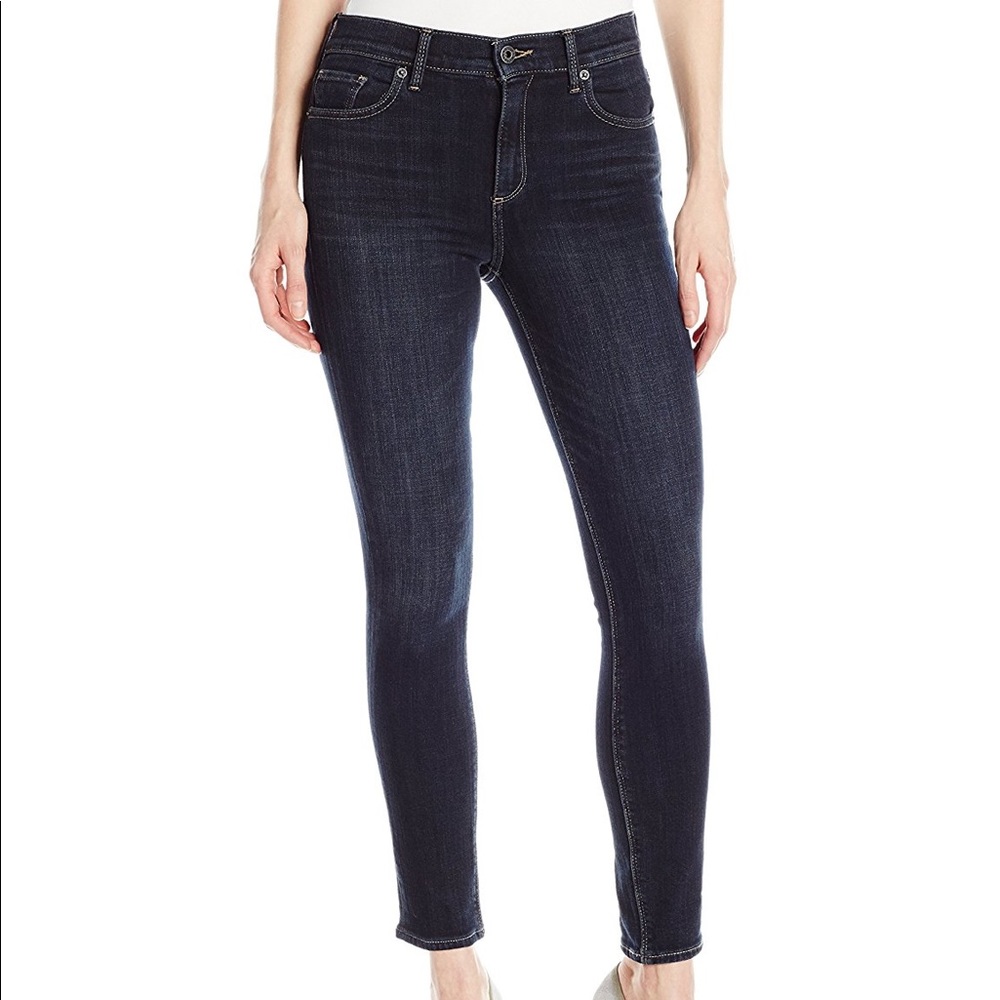 Bridgette Skinny Jeans. Color "Restless"