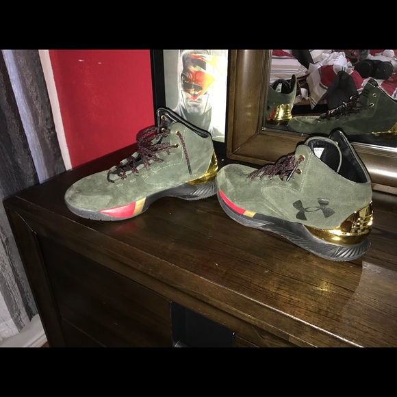 Curry 1 - Picture 3 of 3