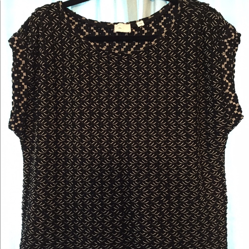 Lightweight textured Anthropologie sweater, size L