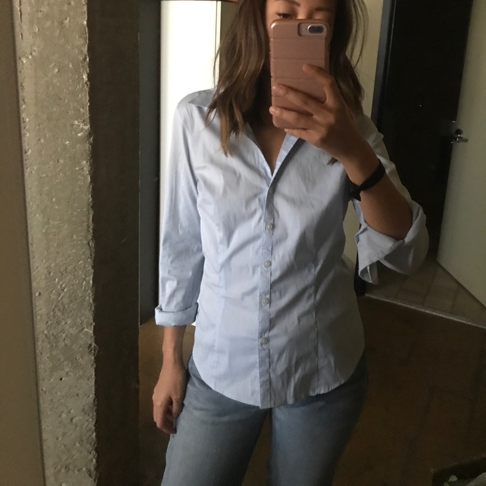 Classic slim fit light blue button down H&M