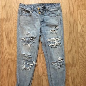 American eagle boyfriend jeans