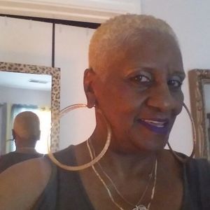 Meet your Posher, Violet