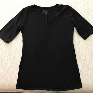 Black t shirt