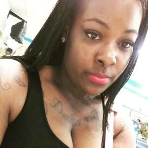 Meet your Posher, Tiffany