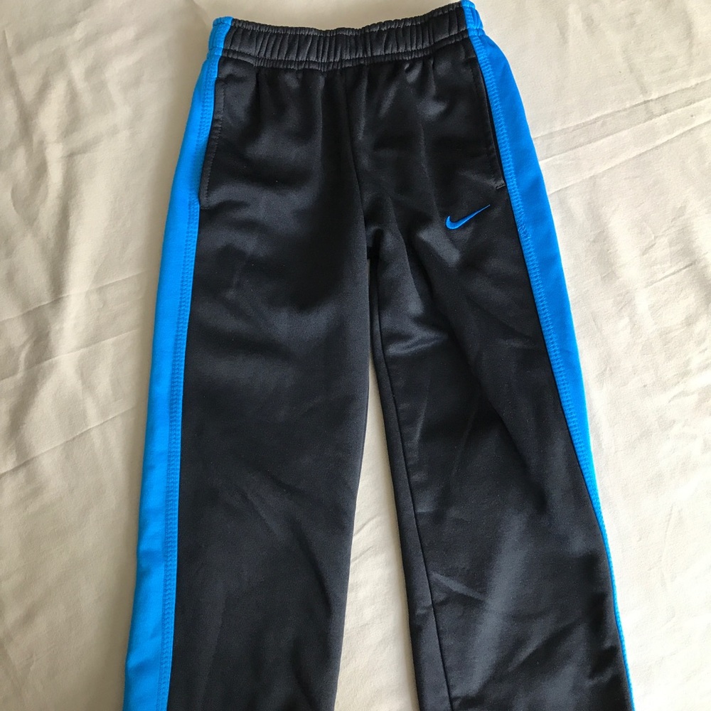 Nike joggers