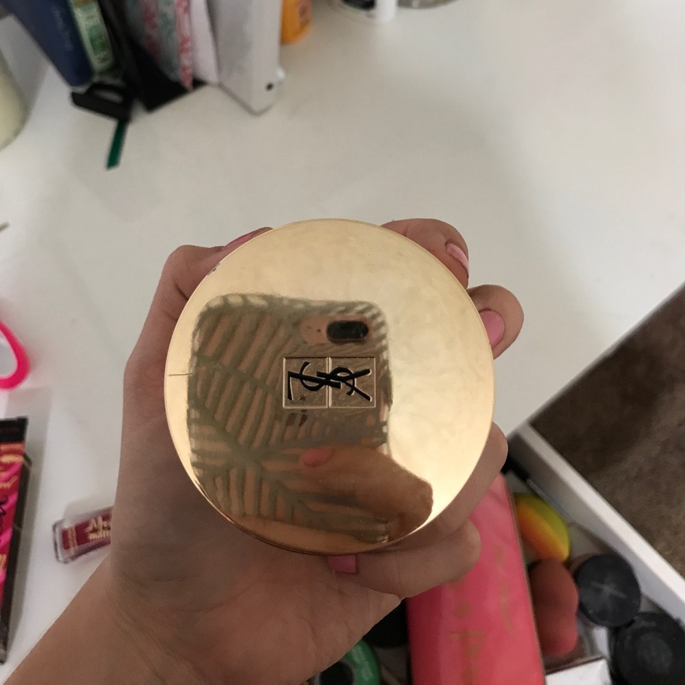 YSL souffle D'eclat loose powder color 02